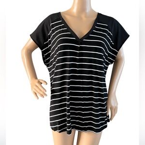 Adrienne Vittadini Tunic Top